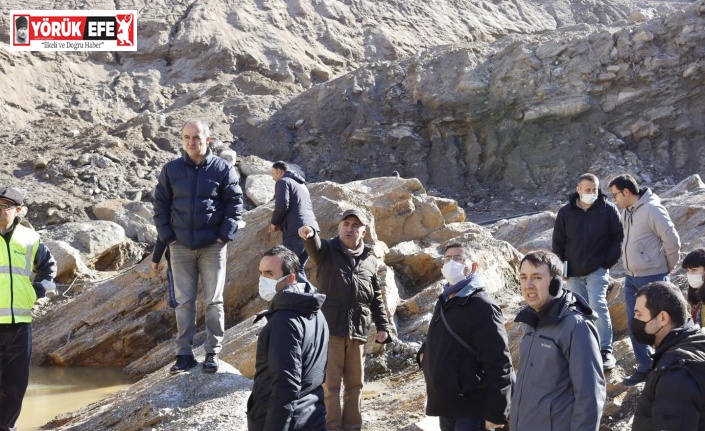 DSİ heyeti, Sarıçay Barajı’nda incelemelerde bulundu