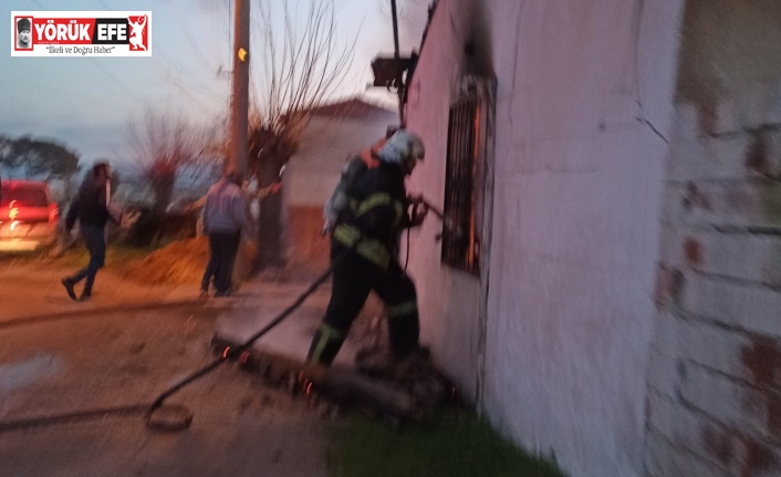 Germencik’te ev yangını