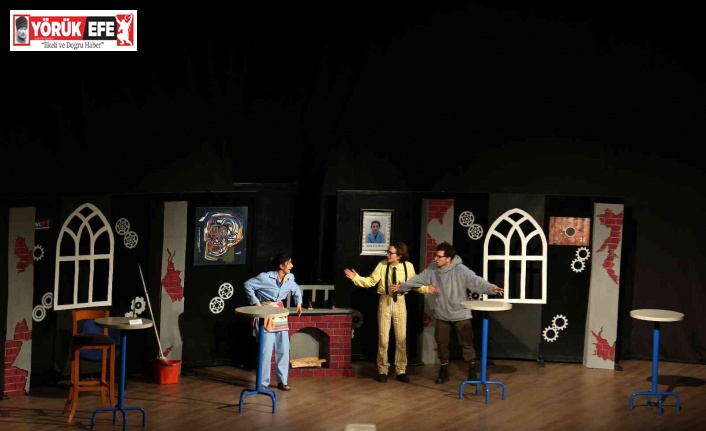 Metamorfoz adlı tiyatro oyunu ADÜ’de seyirciyle buluştu