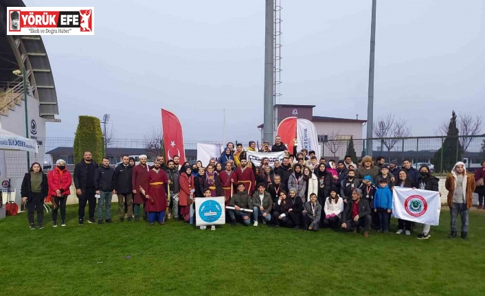 Nazillili okçular Denizli’den madalyalarla döndü