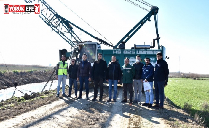Söke’de, dere yatak temizleme çalışmaları sürüyor