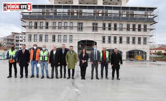 Başkan Çerçioğlu; "Kuşadası’na yakışan bir alan kazandırdık"