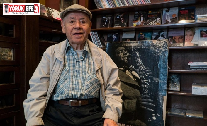 Kuşadalı ünlü müzisyen Falay hayatını kaybetti