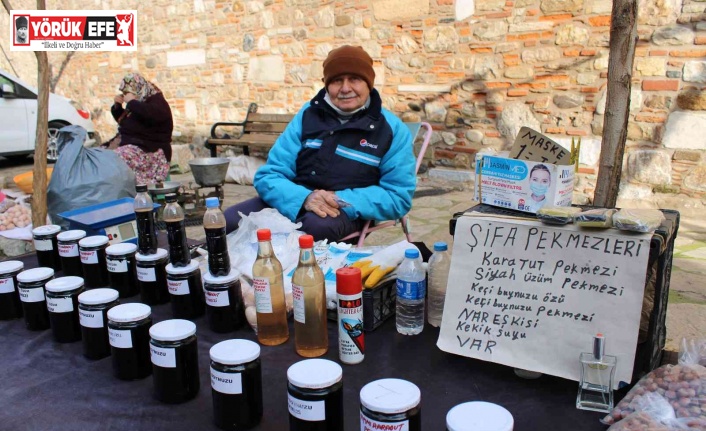 Şeker hastalarının tercihi karadut pekmezi