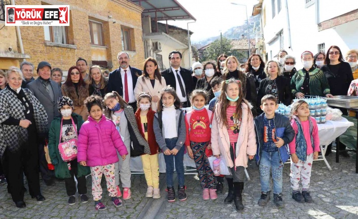 Söke Kent Konseyi Kadın Meclisi’nden “Sevgi Aşı” etkinliği