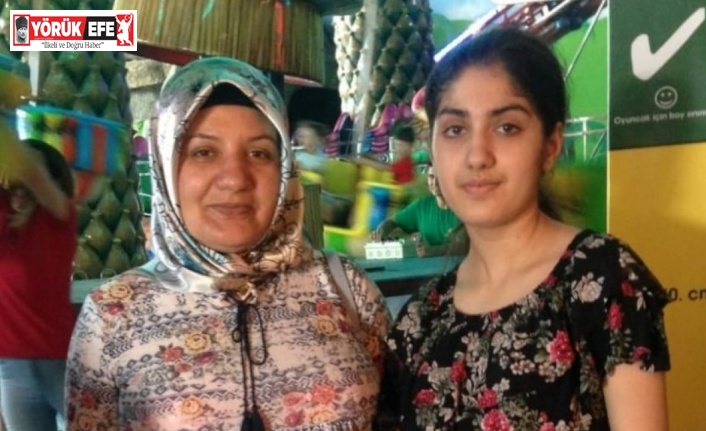 Annesinin ölümüne dayanamayan genç kız kalbine yenik düştü