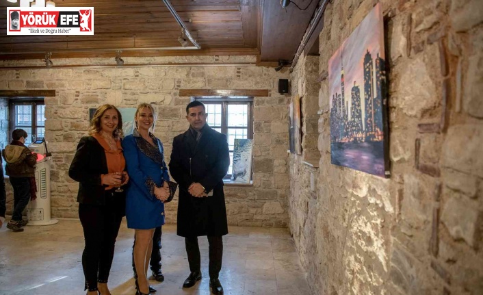 "Astral Seyahat" isimli sergi İbramaki Sanat Galerisi’nde