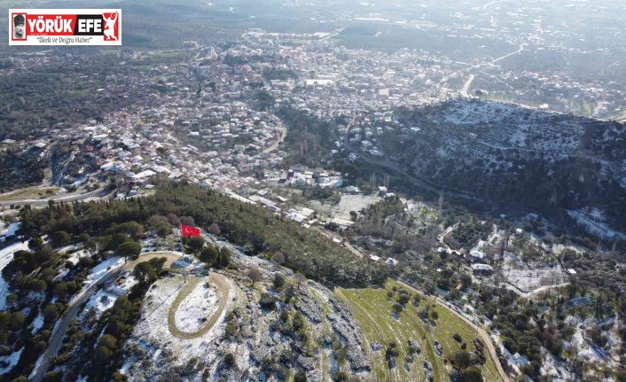 Aydın’da yüksek kesimler beyaza büründü