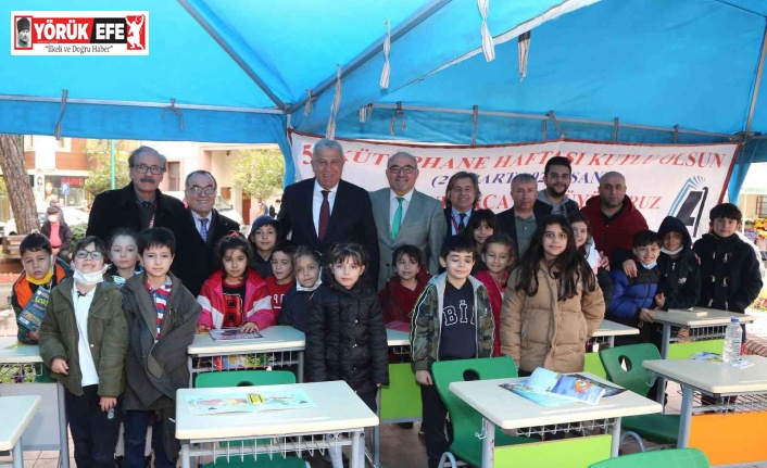 Başkan Atay, Kütüphane Haftası’nı Nutuk’la kutladı