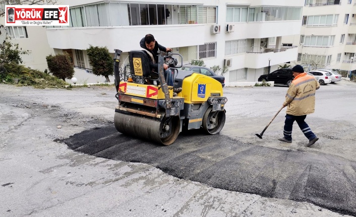 Kuşadası’nda yol bakım seferberliği