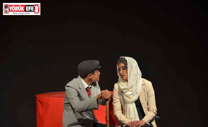 ADÜ’de ’Aile İçi İletişim’ konulu tiyatro-konferans etkinliği düzenlendi