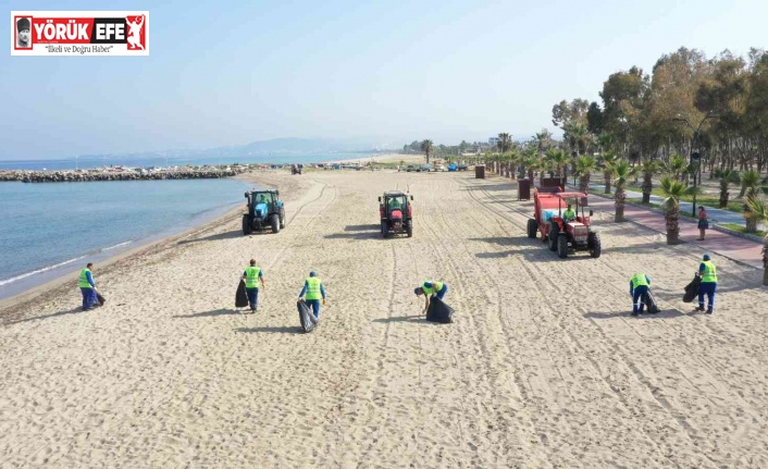 Aydın Büyükşehir Belediyesi sahilleri pırıl pırıl yaptı