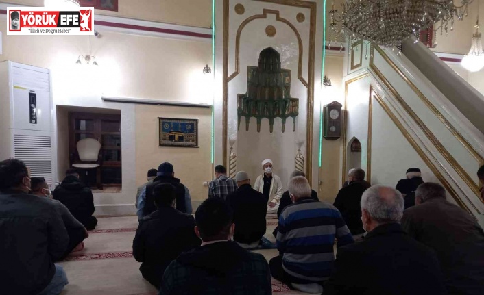 Aydın’da 2 yıl aradan sonra ilk teravih namazı heyecanı yaşandı