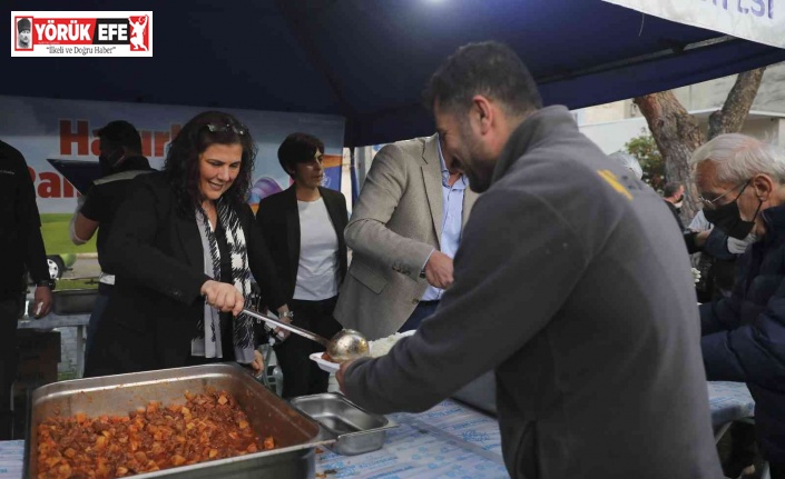 Başkan Çerçioğlu, vatandaşlarla iftar sofralarında buluşmaya devam ediyor