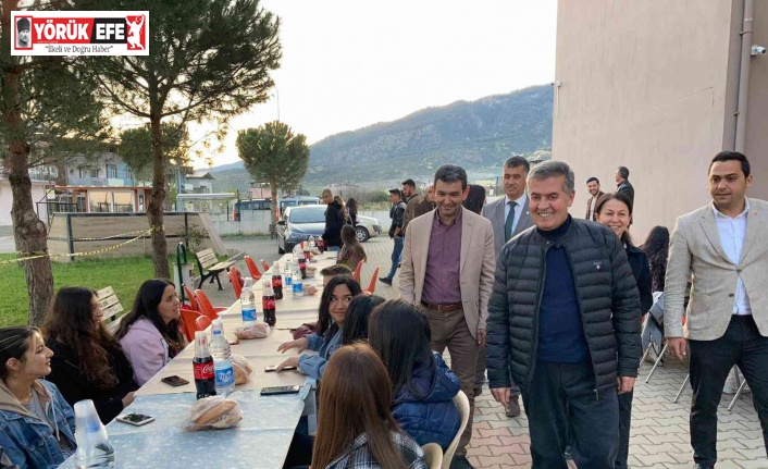 Başkan Erol, ADÜ Meslek Yüksekokulu öğrencileriyle iftarda buluştu