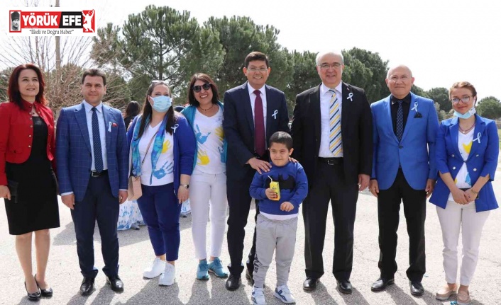 Başkan Özcan, özel çocukların etkinliğine katıldı