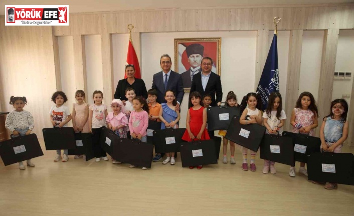 Büyükşehir Belediyesi’nin 23 Nisan Yarışması’nın ödülleri verildi