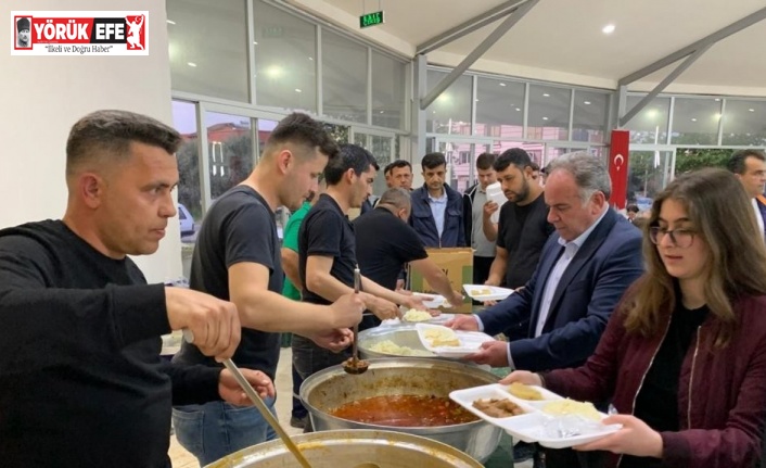 Germencik Belediyesi çalışanları iftarda buluştu