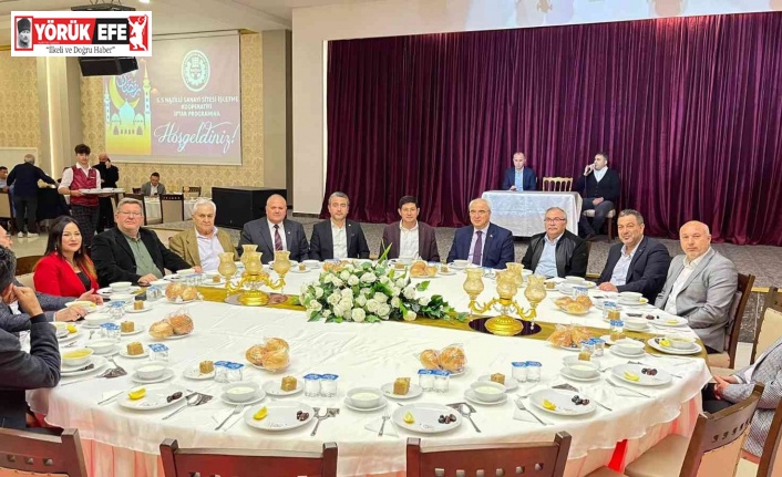 Kooperatif üyesi esnaflar iftarda buluştu