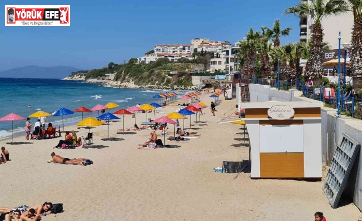 Kuşadası’nda Nisan ayında deniz keyfi