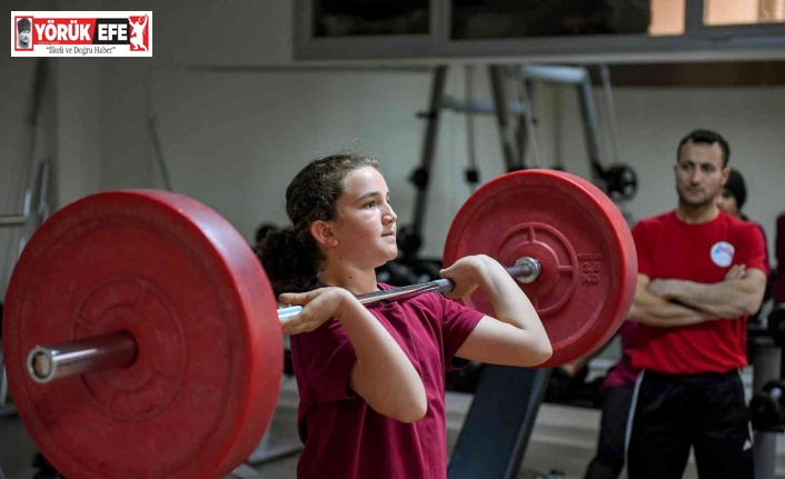 Minikler Türkiye Halter Şampiyonası başlıyor