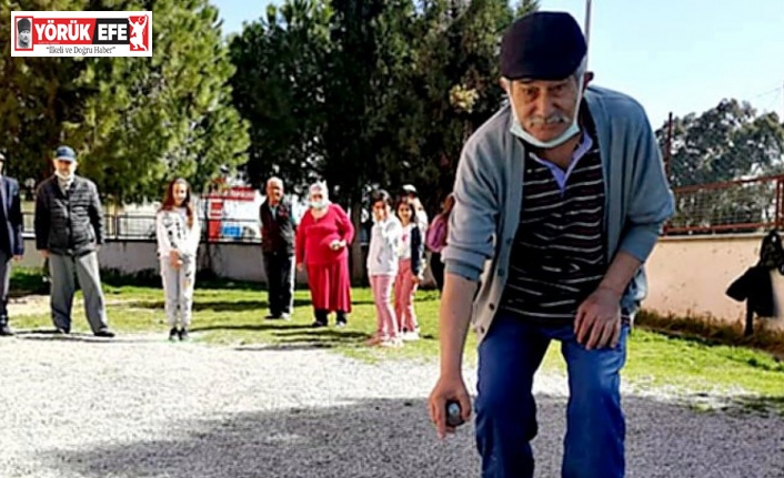 Söke Huzur Evi yaşlıları artık ‘Bocce’ oynuyor