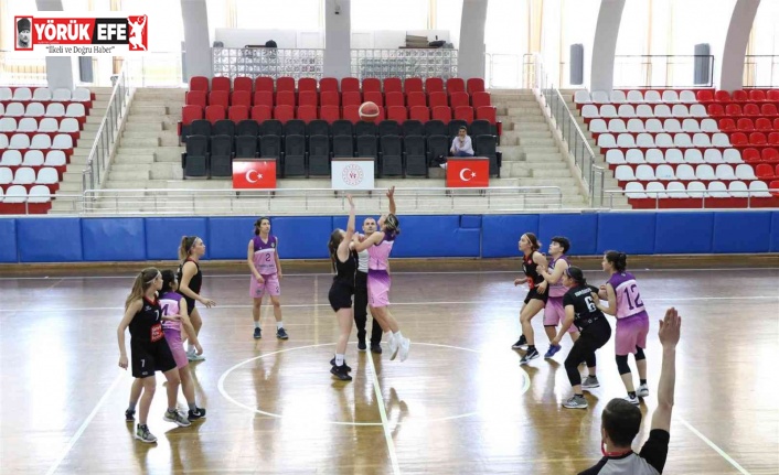 U-18 Basketbol Kızlar Anadolu Şampiyonası Aydın’da başladı
