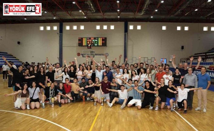 26. ADÜFEST Spor Turnuvaları kupa töreni gerçekleşti