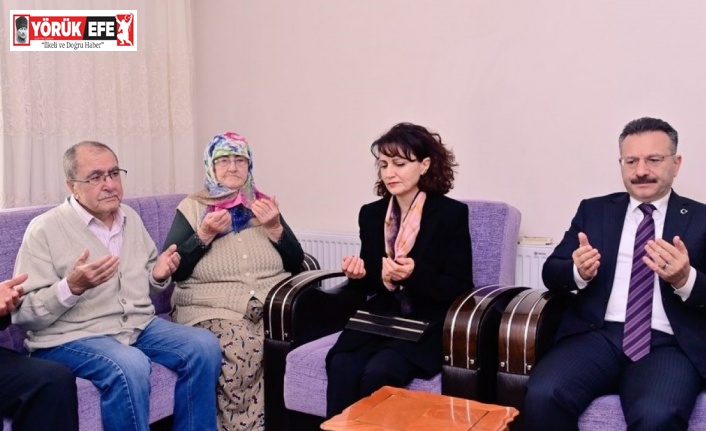 Aydın protokolü, Bayramı şehit aileleri ve gazilerle kutladı