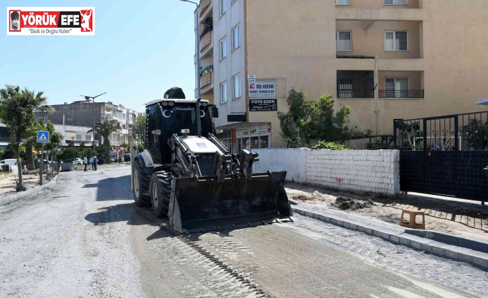 Davutlar Mahallesi’ne 4 ayda 20 bin metrekare yeni yol çalışması yapıldı