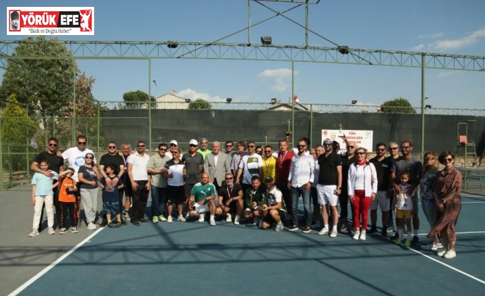Efeler’de İncir Cup Tenis Turnuvası sona erdi
