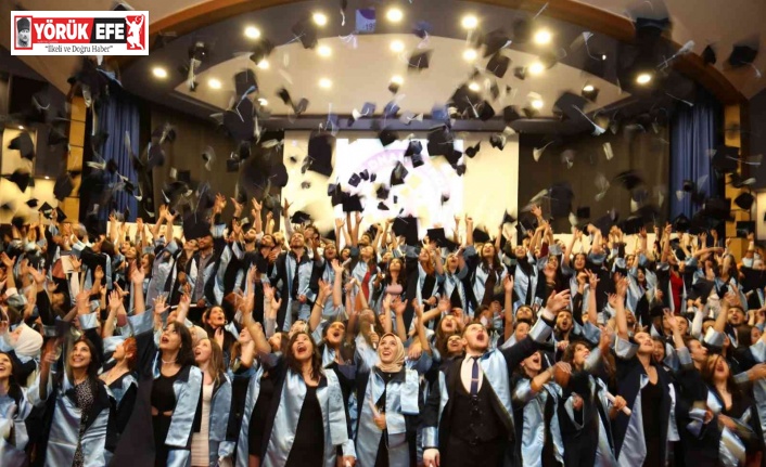 ADÜ Sağlık Hizmetleri MYO mezuniyet töreni gerçekleşti