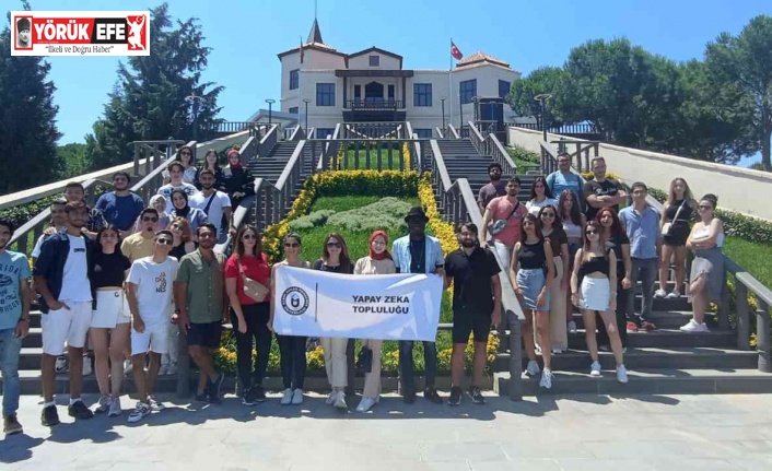ADÜ Yapay Zeka Topluluğu Adnan Menderes Demokrasi Müzesini gezdi