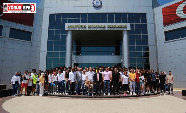 ADÜ’de spor konuşuldu