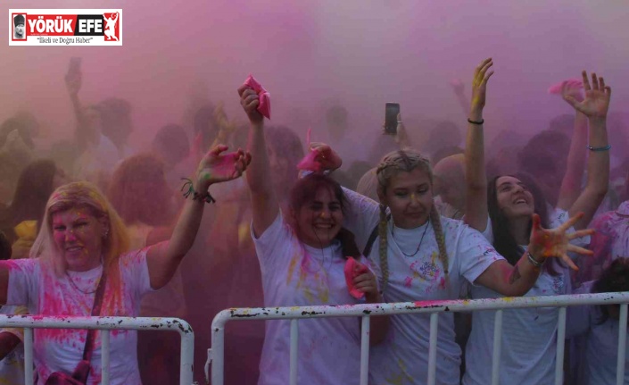 Aydın Büyükşehir Belediyesi gençleri Aydınfest’te buluşturdu