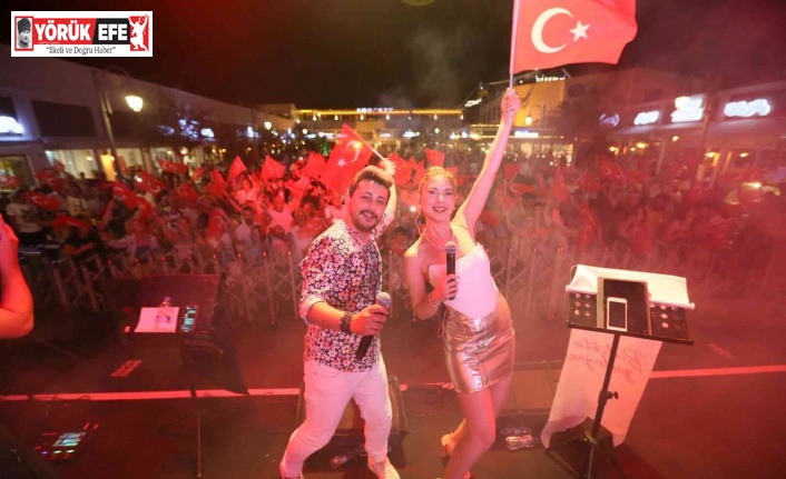 Aydın Büyükşehir Belediyesi Konservatuvarı Kuşadası’nda konser verdi