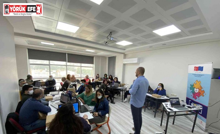 Aydın’da 250 öğretmene “Farklılaştırılmış Eğitim Programı ve Rehberlik” eğitimi düzenlendi