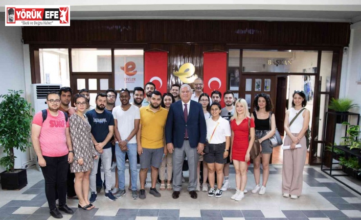 Başkan Atay, Tıp Fakültesi öğrencilerini ağırladı