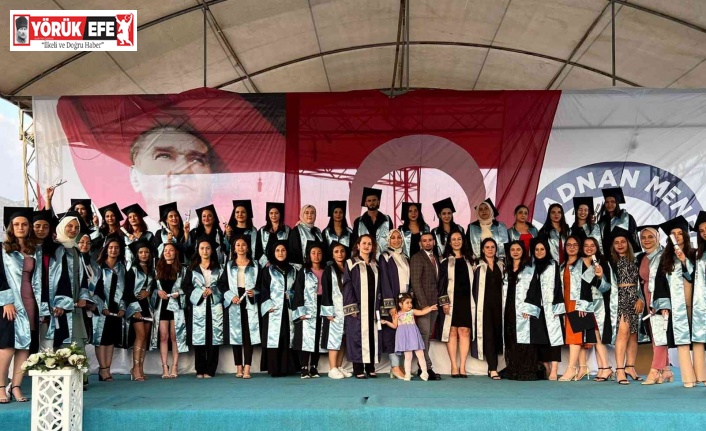 Buharkent MYO’da mezuniyet coşkusu yaşandı