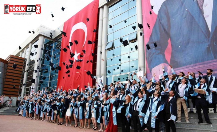 Geleceğin veterinerleri kep attı