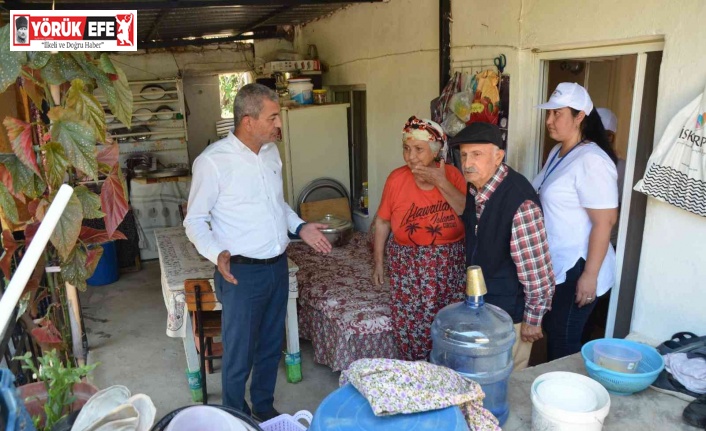 Koçarlı Belediyesi selden zarar gören vatandaşların yaralarını sarıyor