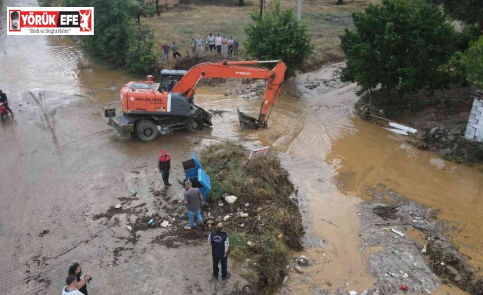 Nazilli Belediyesi sel felaketinin yaşandığı bölgelerde teyakkuza geçti