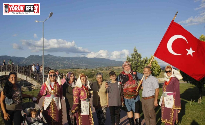 Nazilli Belediyesi Halk Dansları Topluluğu Erbaa festivaline damga vurdu