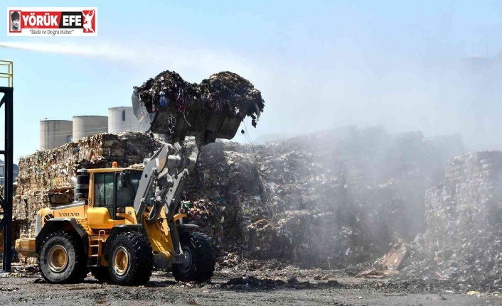 Söke Kipaş’ta yangın söndü, soğutma çalışması devam ediyor