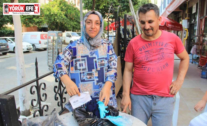 Eşofman takımı aldılar, kargodan çaput parçaları çıktı