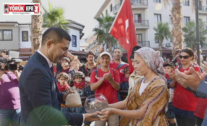 Afyon Kocatepe’den Kuşadası’na ’Zafer Toprağı’
