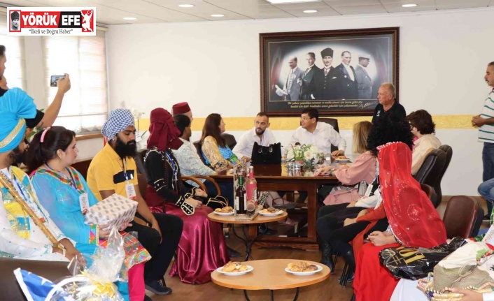 Başkan Özcan 6 ülkeden 200 kişilik misafir grubunu ağırladı