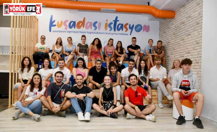 Ege’den dünyaya gi̇ri̇şi̇mci̇li̇k köprüsü