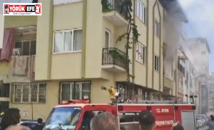 Elektrik prizinden çıkan yangın korkuttu