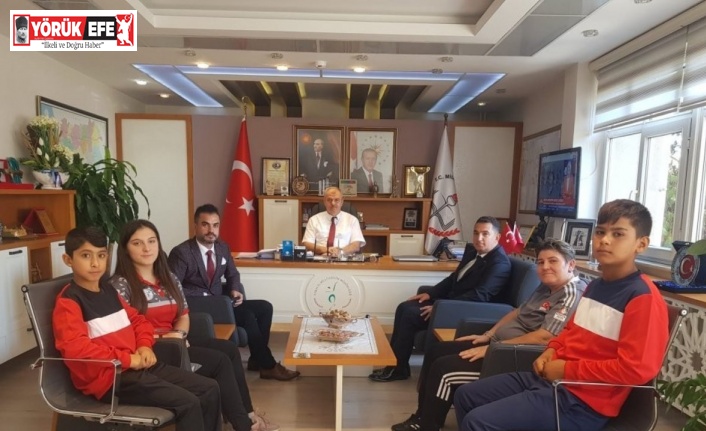 İl Milli Eğitim Müdürü Okumuş Aydın’ın gururu öğrencileri ödüllendirdi